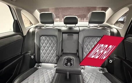 Volkswagen Jetta VII, 2023 год, 1 600 000 рублей, 10 фотография