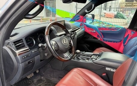 Lexus LX III, 2017 год, 5 800 000 рублей, 7 фотография