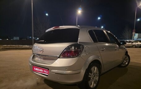 Opel Astra H, 2011 год, 620 000 рублей, 1 фотография