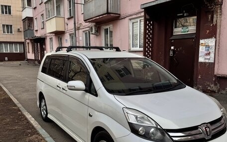 Toyota ISis I, 2012 год, 1 350 000 рублей, 1 фотография