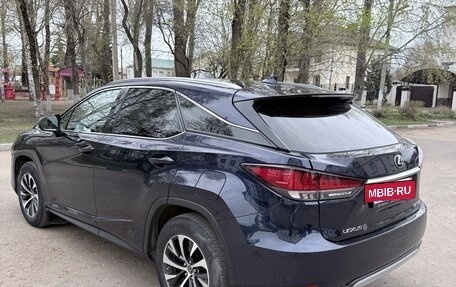 Lexus RX IV рестайлинг, 2020 год, 4 900 000 рублей, 4 фотография