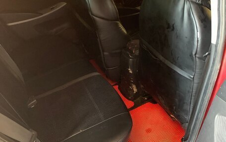 Hyundai Solaris II рестайлинг, 2012 год, 600 000 рублей, 2 фотография