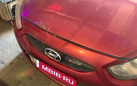 Hyundai Solaris II рестайлинг, 2012 год, 600 000 рублей, 4 фотография