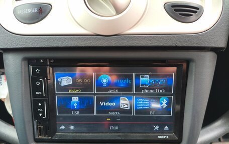 Toyota Vitz, 2003 год, 387 000 рублей, 10 фотография