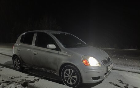 Toyota Vitz, 2003 год, 387 000 рублей, 15 фотография