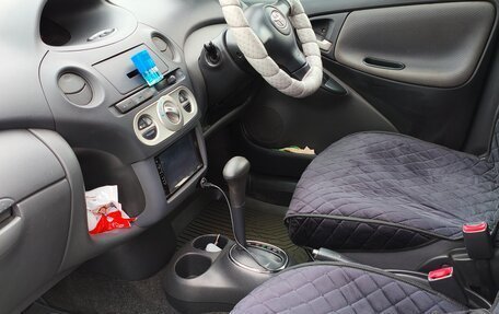 Toyota Vitz, 2003 год, 387 000 рублей, 8 фотография