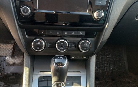 Skoda Octavia, 2016 год, 1 800 000 рублей, 10 фотография