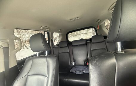 Toyota Land Cruiser Prado 150 рестайлинг 2, 2017 год, 3 318 000 рублей, 9 фотография