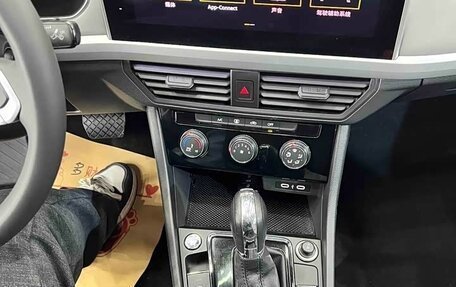 Volkswagen Bora, 2023 год, 1 320 000 рублей, 12 фотография