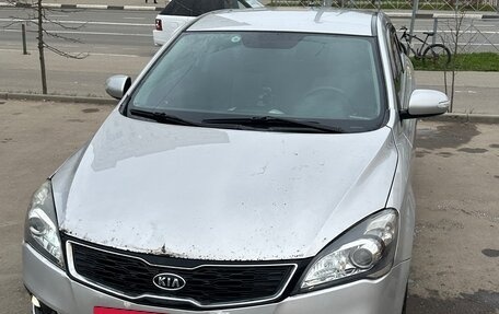 KIA cee'd I рестайлинг, 2011 год, 700 000 рублей, 2 фотография