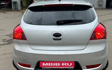 KIA cee'd I рестайлинг, 2011 год, 700 000 рублей, 7 фотография