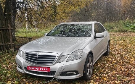 Mercedes-Benz E-Класс, 2009 год, 1 300 000 рублей, 2 фотография