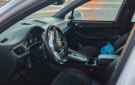 Porsche Macan I рестайлинг, 2018 год, 3 500 000 рублей, 10 фотография
