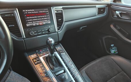 Porsche Macan I рестайлинг, 2018 год, 3 500 000 рублей, 16 фотография