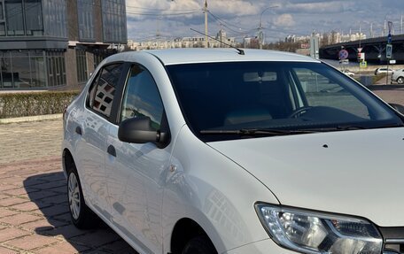 Renault Logan II, 2020 год, 800 000 рублей, 11 фотография