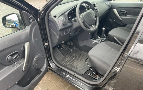 Renault Logan II, 2015 год, 750 000 рублей, 10 фотография