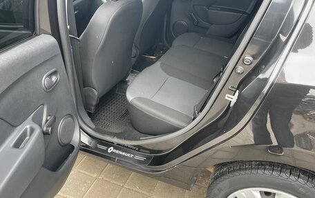 Renault Logan II, 2015 год, 750 000 рублей, 9 фотография