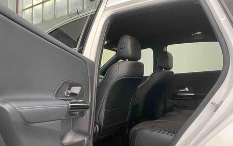 Mercedes-Benz B-Класс, 2022 год, 1 800 000 рублей, 9 фотография