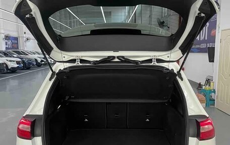 Mercedes-Benz B-Класс, 2022 год, 1 800 000 рублей, 10 фотография