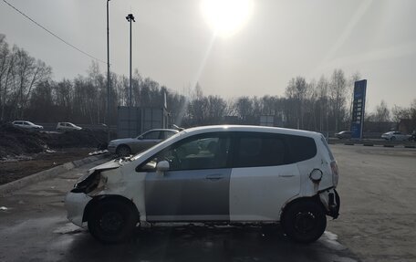Honda Fit III, 2002 год, 110 000 рублей, 3 фотография
