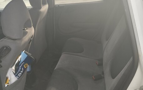 Honda Fit III, 2002 год, 110 000 рублей, 22 фотография