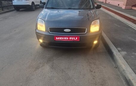 Ford Fusion I, 2005 год, 255 000 рублей, 1 фотография