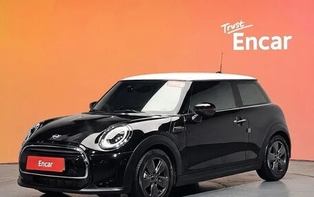 MINI Hatch, 2022 год, 1 600 000 рублей, 1 фотография