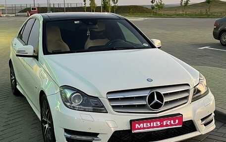 Mercedes-Benz C-Класс, 2012 год, 1 390 000 рублей, 1 фотография