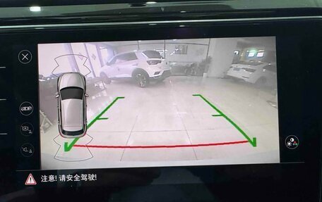 Volkswagen T-Roc I, 2022 год, 1 499 000 рублей, 18 фотография