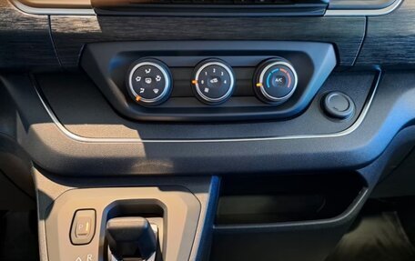 Renault Trafic, 2025 год, 6 200 000 рублей, 11 фотография