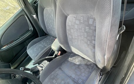 Toyota Avensis III рестайлинг, 2000 год, 260 000 рублей, 7 фотография