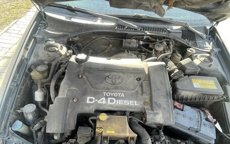 Toyota Avensis III рестайлинг, 2000 год, 260 000 рублей, 8 фотография