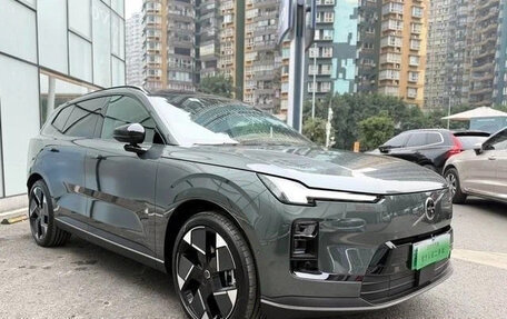 Volvo XC70, 2025 год, 6 700 000 рублей, 3 фотография