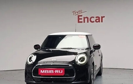 MINI Hatch, 2022 год, 1 600 000 рублей, 3 фотография