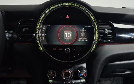 MINI Hatch, 2022 год, 1 600 000 рублей, 10 фотография