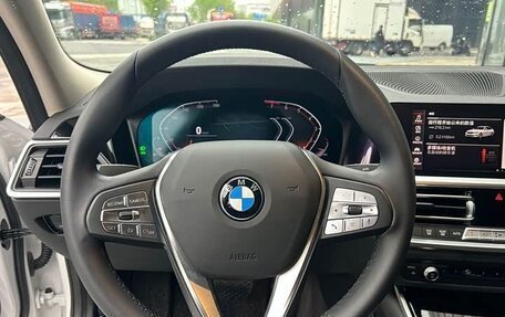 BMW 3 серия, 2022 год, 3 010 000 рублей, 13 фотография