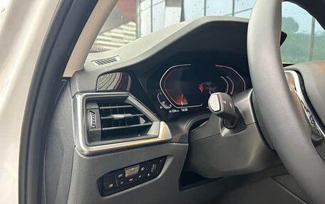 BMW 3 серия, 2022 год, 3 010 000 рублей, 15 фотография