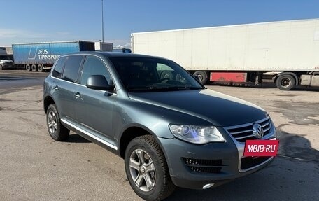 Volkswagen Touareg III, 2008 год, 850 000 рублей, 2 фотография