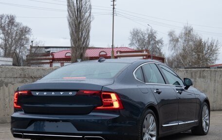 Volvo S90 II рестайлинг, 2017 год, 2 600 000 рублей, 3 фотография