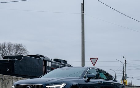 Volvo S90 II рестайлинг, 2017 год, 2 600 000 рублей, 8 фотография