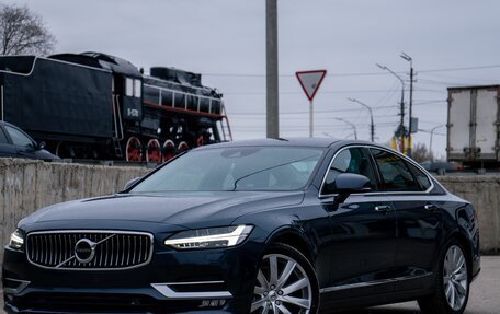 Volvo S90 II рестайлинг, 2017 год, 2 600 000 рублей, 5 фотография