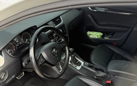 Skoda Octavia, 2017 год, 1 950 000 рублей, 5 фотография