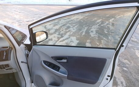 Toyota Prius, 2010 год, 770 000 рублей, 9 фотография