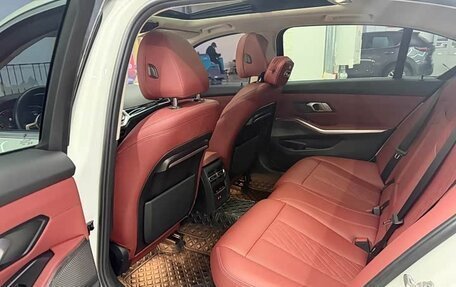 BMW 3 серия, 2022 год, 3 210 000 рублей, 16 фотография