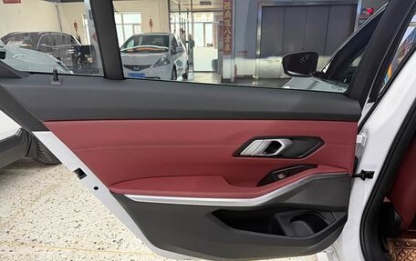 BMW 3 серия, 2022 год, 3 210 000 рублей, 15 фотография