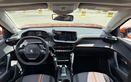 Peugeot 208 II, 2022 год, 1 190 000 рублей, 6 фотография