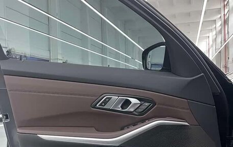 BMW 3 серия, 2023 год, 3 530 000 рублей, 11 фотография