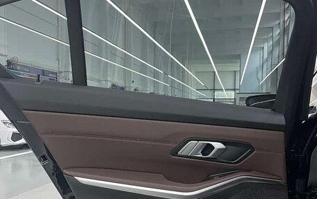 BMW 3 серия, 2023 год, 3 530 000 рублей, 27 фотография