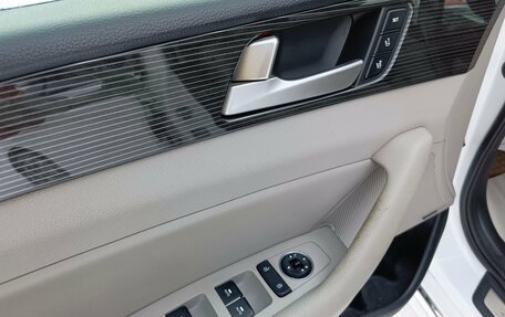 Hyundai Sonata VII, 2018 год, 1 900 000 рублей, 13 фотография