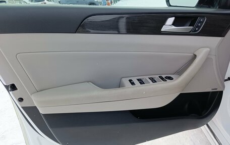 Hyundai Sonata VII, 2018 год, 1 900 000 рублей, 12 фотография